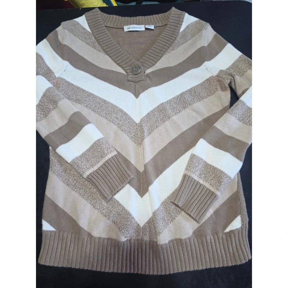 Liz Claiborne liz claiborne